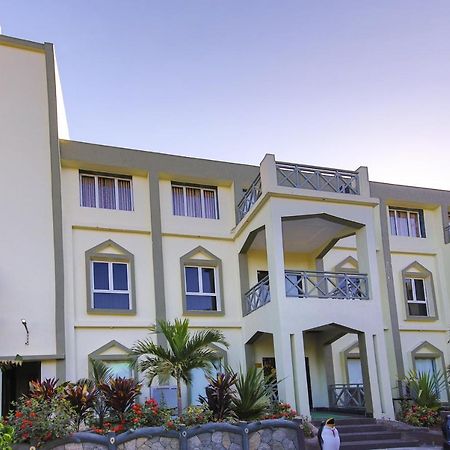 Saavaj Resort, Sasan Gir - Where Wilderness Meets Luxury מראה חיצוני תמונה