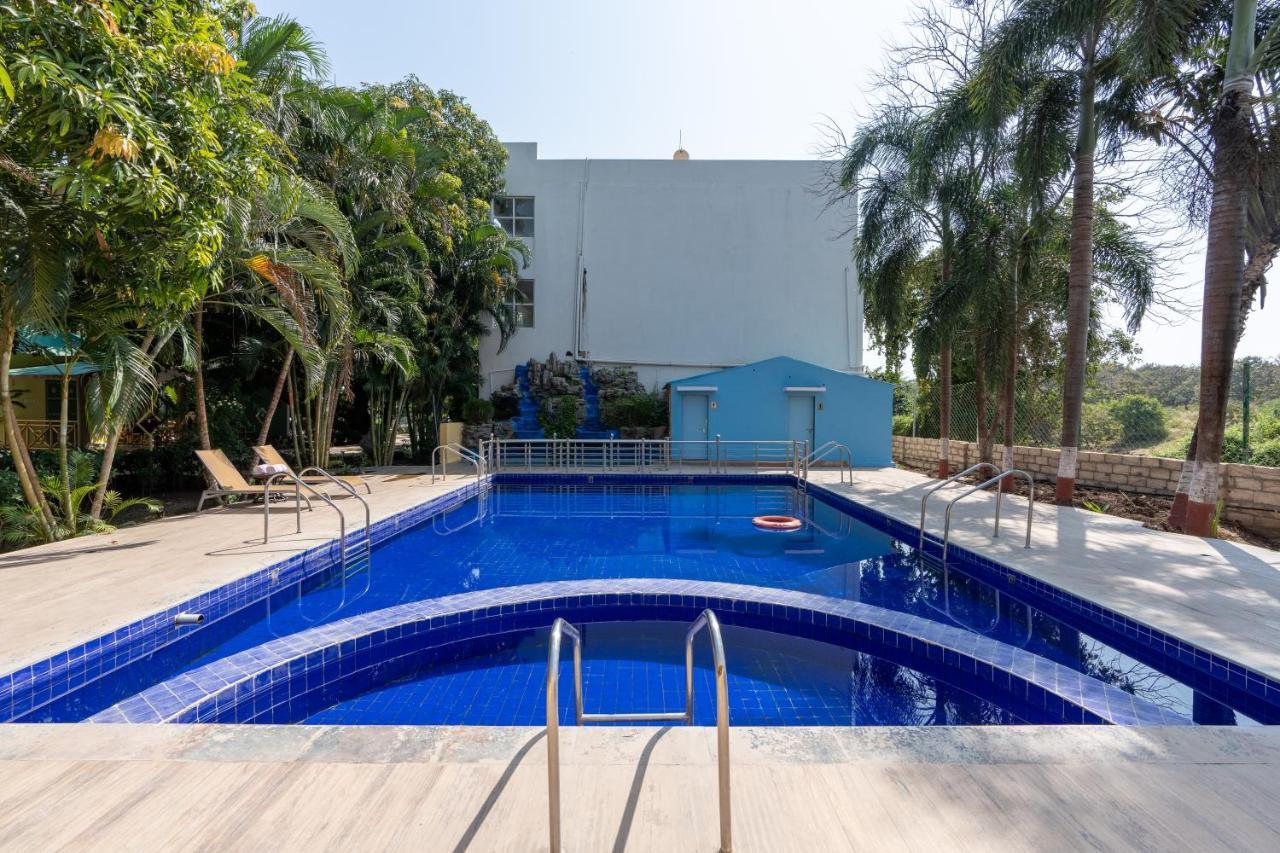 Saavaj Resort, Sasan Gir - Where Wilderness Meets Luxury מראה חיצוני תמונה